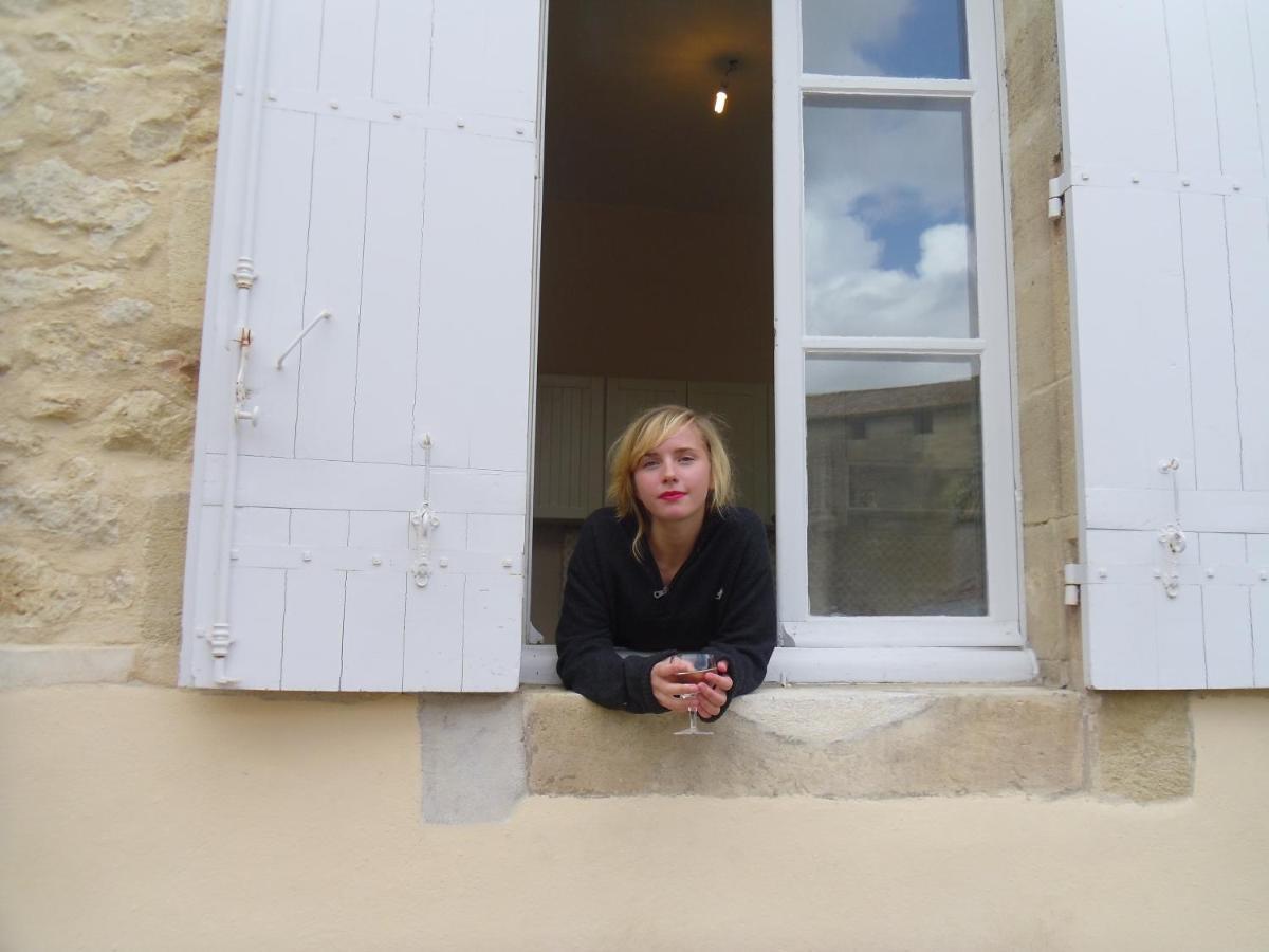 Romantic Gite Nr St Emilion With Private Pool And Views To Die For Pujols  Екстер'єр фото