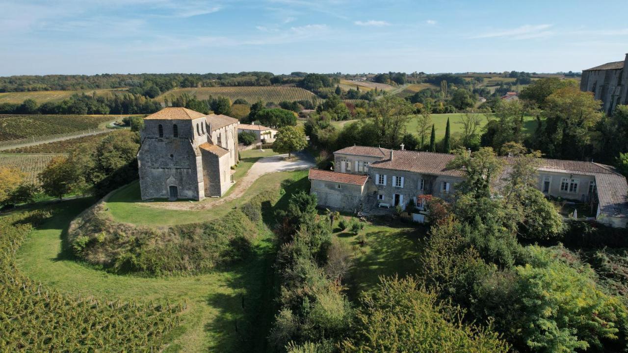Romantic Gite Nr St Emilion With Private Pool And Views To Die For Pujols  Екстер'єр фото